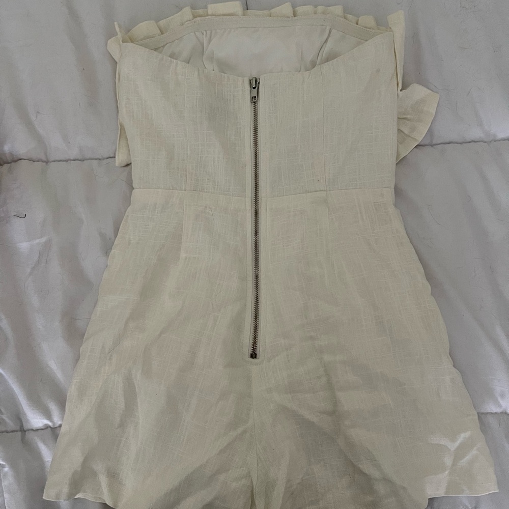 Princess Polly Romper - Picture 2 of 3